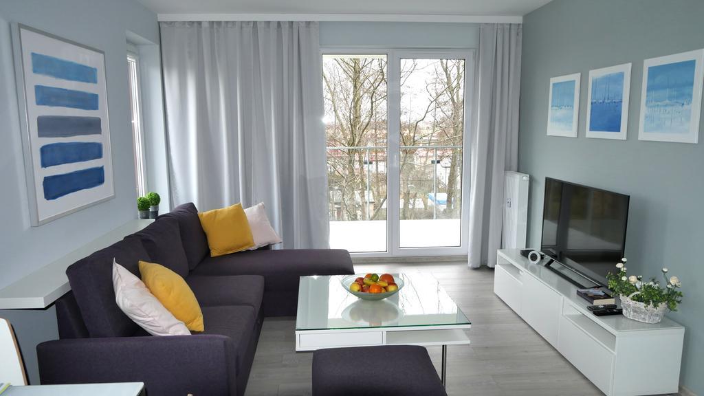 Blue Sky Apartment